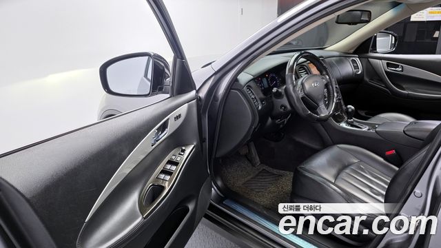 Infiniti EX 2012 — photo 11