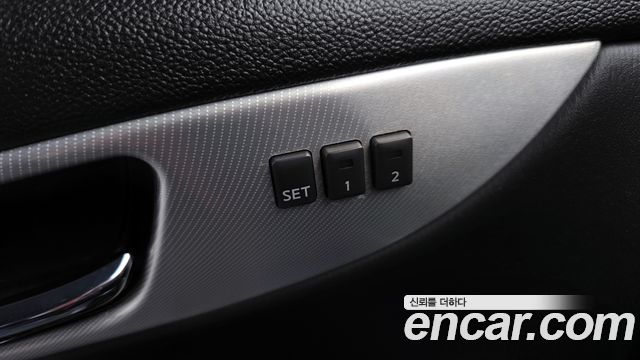 Infiniti EX 2012 — photo 18