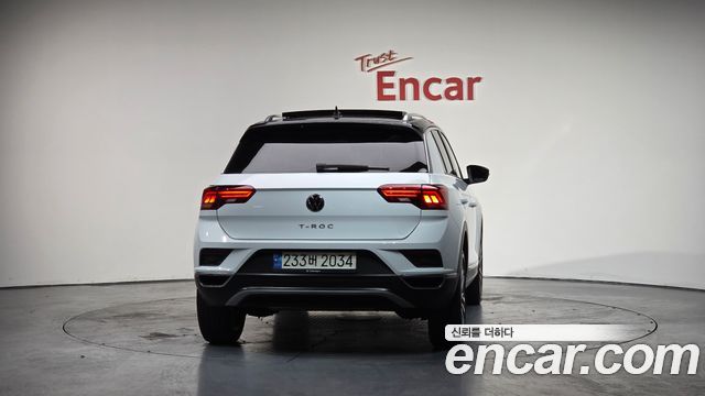 Volkswagen T-Roc 2022 — photo 4