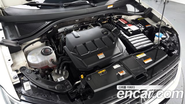 Volkswagen T-Roc 2022 — photo 6