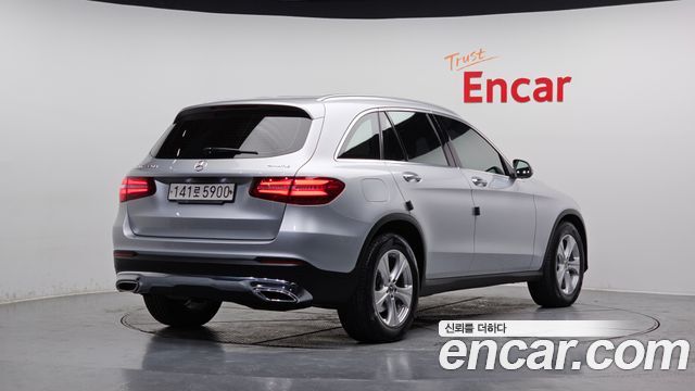 Mercedes-Benz GLC-Class 2017 — photo 2