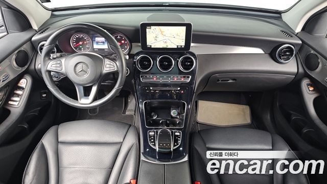 Mercedes-Benz GLC-Class 2017 — photo 7