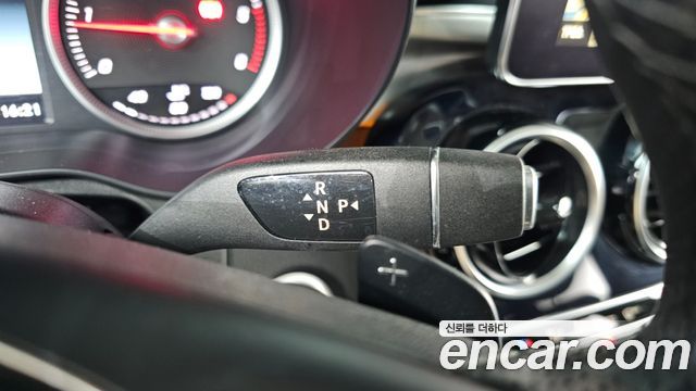 Mercedes-Benz GLC-Class 2017 — photo 9