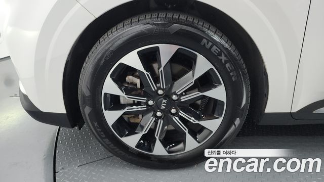 Kia Canival 2021 — photo 5