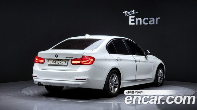 BMW 3-Series 2016 — photo 2