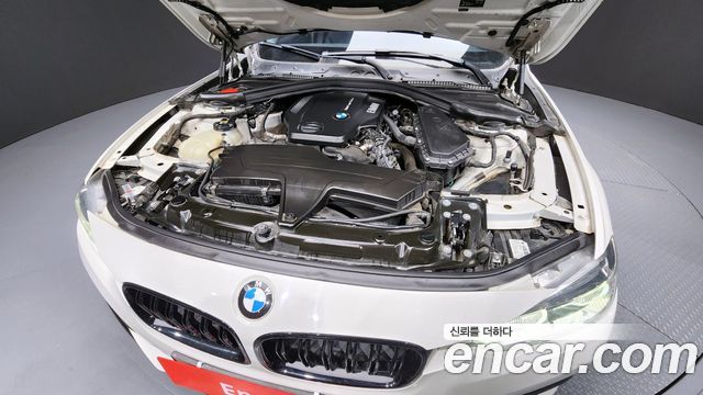 BMW 3-Series 2016 — photo 6