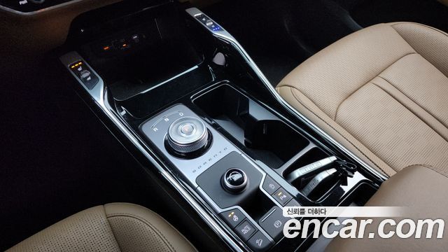 Kia Sorento 2024 — photo 9