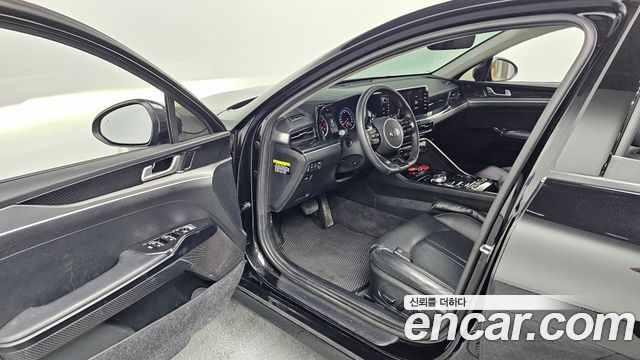 Kia K5 2020 — photo 11