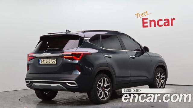 Kia Seltos 2023 — photo 2