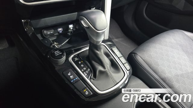 Kia Seltos 2023 — photo 9