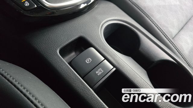 Kia Seltos 2023 — photo 18