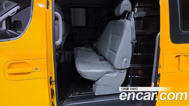 Hyundai Starex 2019 — photo 12