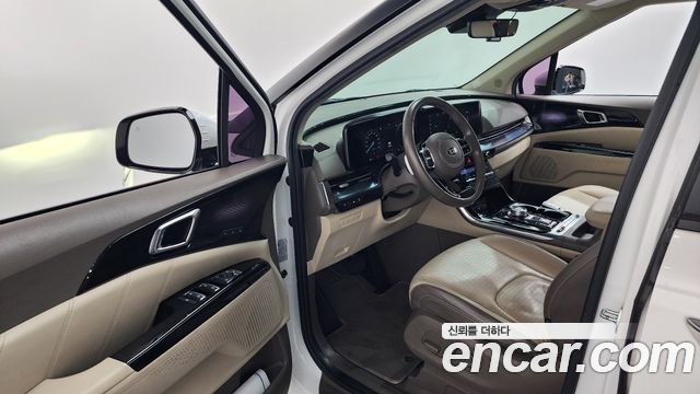 Kia Canival 2021 — photo 10