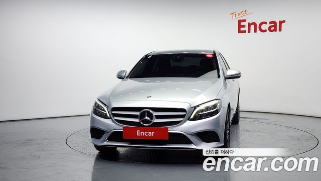 Mercedes-Benz C-Class 2019 — фото 3
