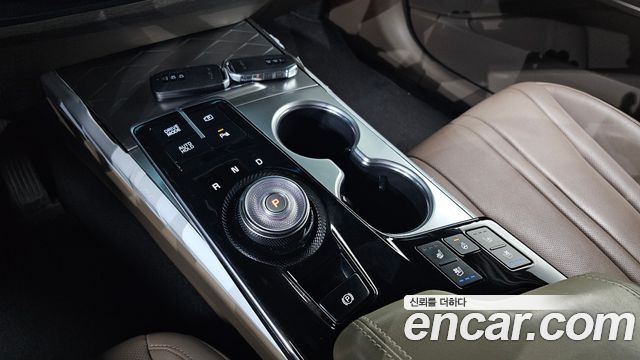 Kia K8 2022 — photo 9