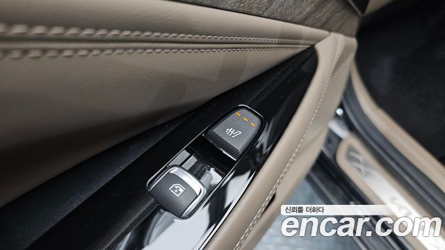 Kia K8 2022 — photo 20