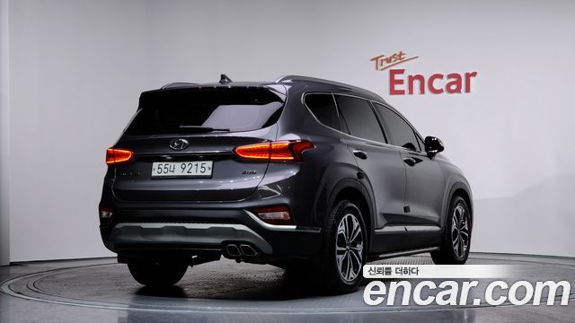 Hyundai Santafe 2019 — photo 2