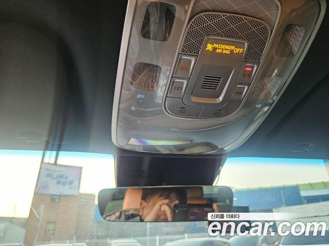 Genesis GV70 2021 — photo 12