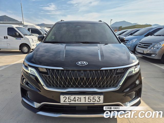 Kia Canival 2021 — photo 6