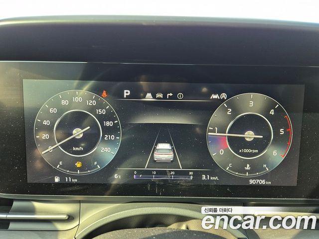 Kia Canival 2021 — photo 8