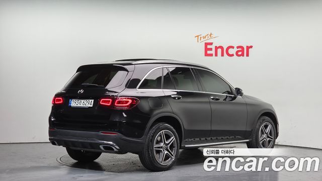 Mercedes-Benz GLC-Class 2022 — photo 2