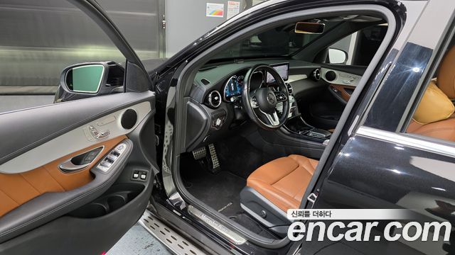 Mercedes-Benz GLC-Class 2022 — photo 10