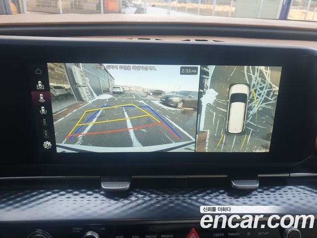 Kia Canival 2023 — photo 7