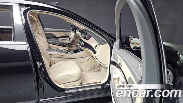 Mercedes-Benz S-Class 2016 — photo 11