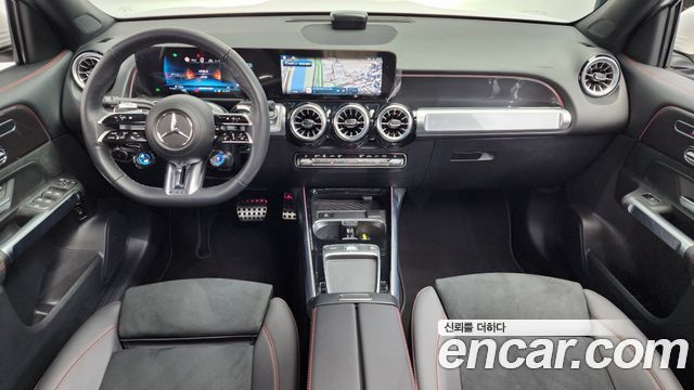 Mercedes-Benz GLB-Class 2025 — photo 7