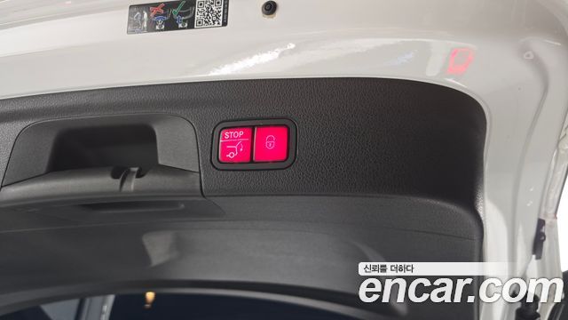 Mercedes-Benz GLE-Class 2022 — photo 20