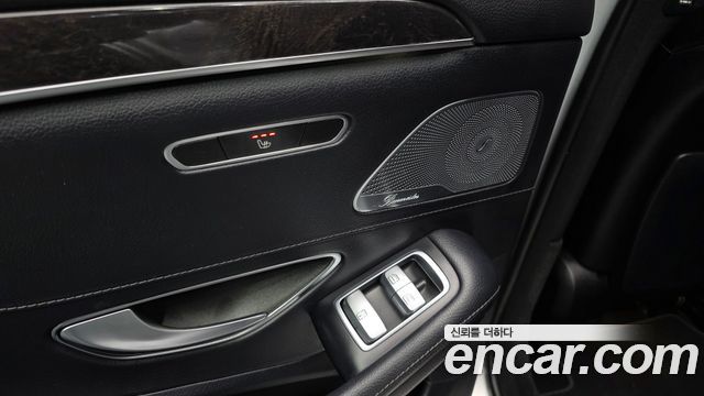 Mercedes-Benz S-Class 2017 — photo 18