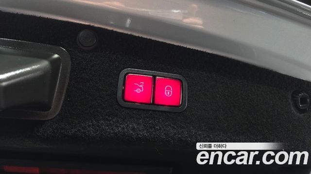 Mercedes-Benz S-Class 2017 — photo 20