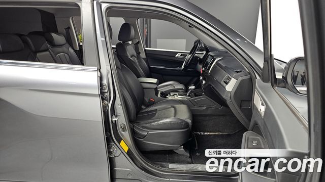 KG Mobility Rexton 2019 — photo 11