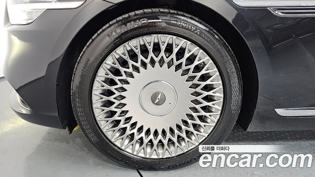 Genesis G90 2019 — photo 5