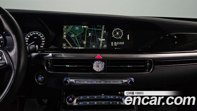 Genesis G90 2019 — photo 14