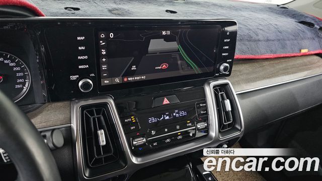 Kia Sorento 2021 — photo 16