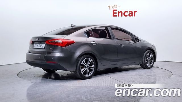 Kia K3 2013 — photo 2