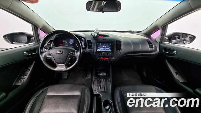 Kia K3 2013 — photo 7