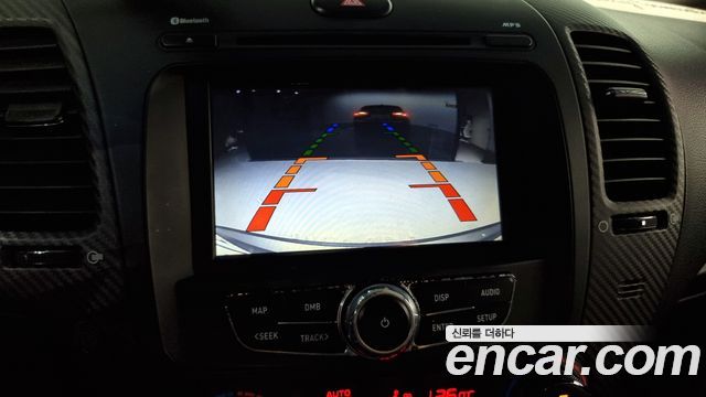 Kia K3 2013 — photo 16