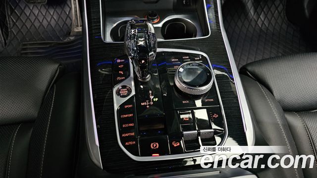 BMW X7 2020 — photo 9