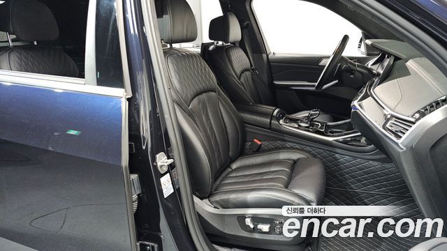 BMW X7 2020 — photo 10