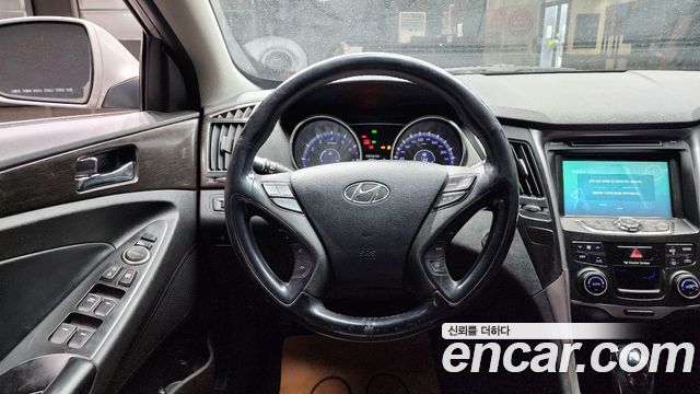 Hyundai Sonata 2013 — photo 14
