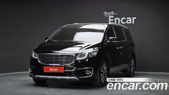 Kia Canival 2018 — photo 1