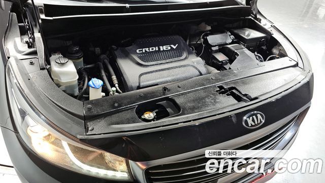 Kia Canival 2018 — photo 6