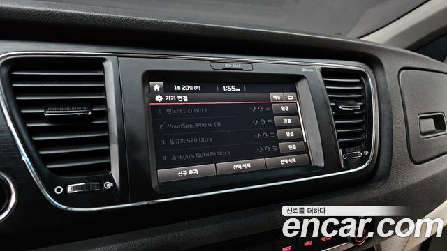 Kia Canival 2018 — photo 16