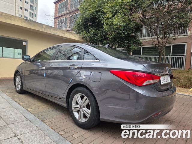 Hyundai Sonata 2013 — photo 8