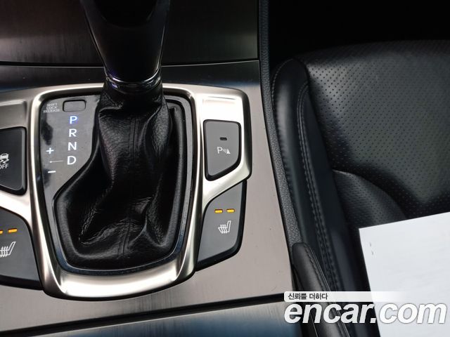 Hyundai Grandeur 2013 — photo 18