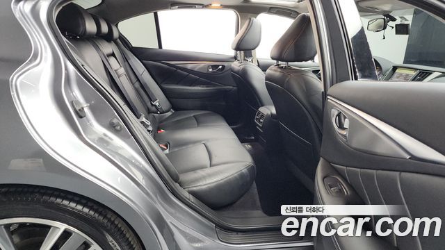Infiniti Q50 2015 — photo 12