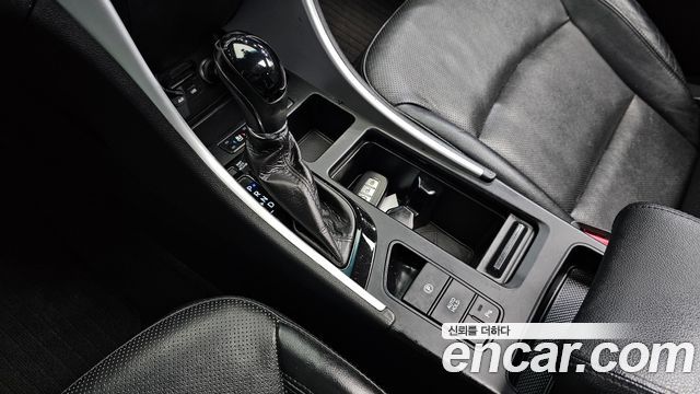 Hyundai Sonata 2013 — photo 9