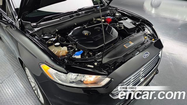 Ford Fusion 2013 — photo 6